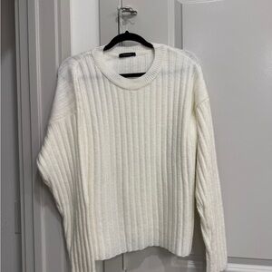 Cozy White Ribbed Sweater Nakd